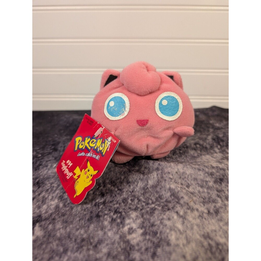 Hasbro Nintendo Pokemon #39 Jigglypuff Bean Bag Stuffed Plush 1998 NWT